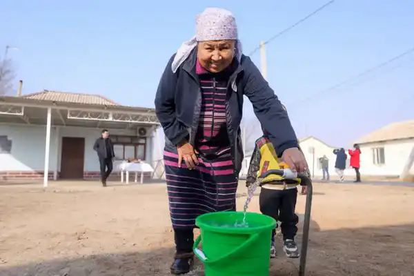 В ШЫМКЕНТЕ В ЖИЛОМ МАССИВЕ "АЙКӨЛ" ЗАПУСТИЛИ СИСТЕМУ ВОДОСНАБЖЕНИЯ (3)
