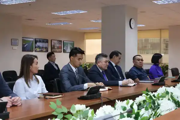 В Министерстве транспорта РК состоялся совместный семинар-тренинг (9)