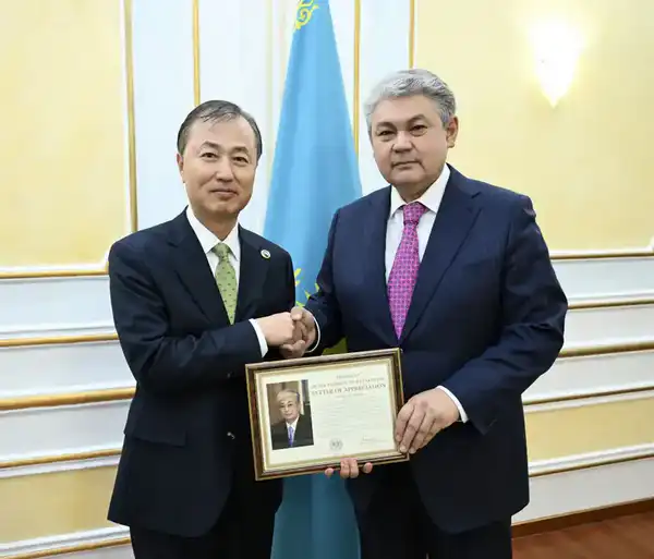 Министр иностранных дел Казахстана принял Посла Южной Кореи (3)