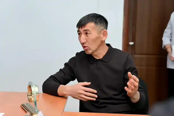 Аким области провел личный прием жителей района Жаңасемей (4)