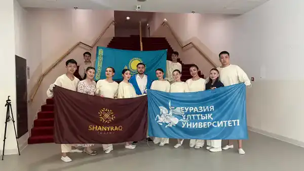 Театр «Шаңырақ» Евразийского национального университета получил звание «Народный театр» (9)