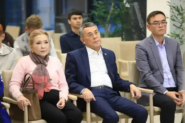 Аким области встретился с представителями региональных средств массовой информации (6)