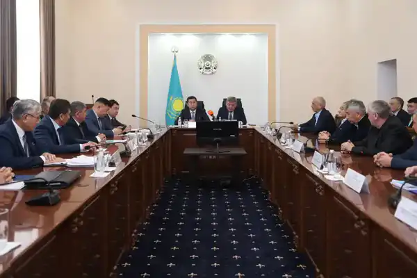 Айдарбек Сапаров провел встречу с аграриями Северо-Казахстанской области (5)