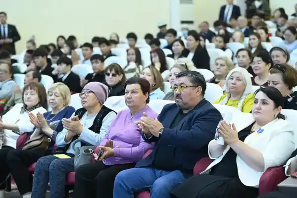 «Бірлігі бекем Сыр елі»: состоялся республиканский форум Ассамблеи народа Казахстана (4)