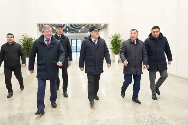 Ералы Тогжанов ознакомился с работой производственных и социальных объектов (5)