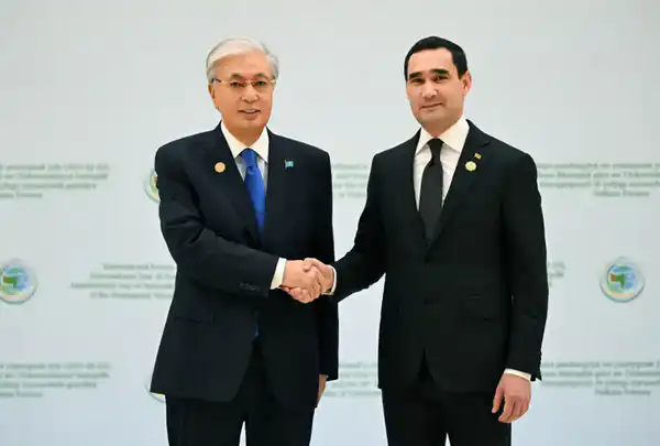 Поздравление с нейтралитетом