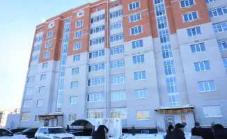 Жильцам ЖК «Exclusive», ранее являвшегося долгостроем, в День Независимости вручили ключи от квартир