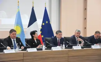 Заседание Межправительственной комиссии Казахстана и Франции по торгово-экономическому сотрудничеству в Париже