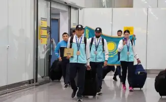 Возвращение казахстанских кикбоксеров с чемпионата мира: успехи и перспективы для спорта в стране