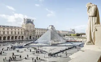 Лувр усиливает меры безопасности: 100 новых камер и укрепление периметра после кражи в октябре