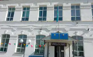 Школа в Эмбе отмечает 120-летие обновлением и современным ремонтом