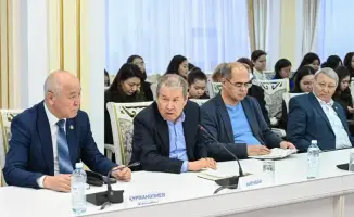 В Алматы прошла презентация четырёхтомного собрания сочинений Жумабая Шаштайулы, отмеченная видеороликом и выставкой