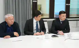 Граждане смогли задать вопросы вице-министру экологии на личном приёме