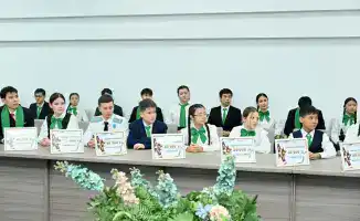 Достижения одаренных школьников области Абай на международных олимпиадах и конкурсах