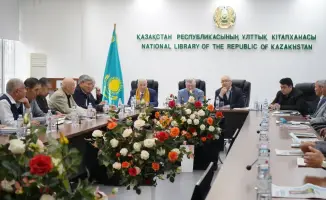 Влияние творчества Токаша Бердиярова на современное поколение: вечер памяти в Алматы