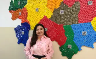 Школьники из Астаны создали экокарту Казахстана из 7000 пластиковых крышек, подчеркивая важность экологической ответственности