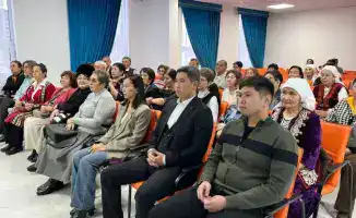 В Астане наградили волонтеров Центра активного долголетия за вклад в социальные инициативы и спорт