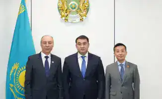ВСТРЕЧА НУРАЛХАНА КУШЕРОВА И МУРАТА БАЙСЫНОВА: НОВЫЕ ИНВЕСТИЦИОННЫЕ ИНИЦИАТИВЫ ДЛЯ ТУРКЕСТАНСКОЙ ОБЛАСТИ