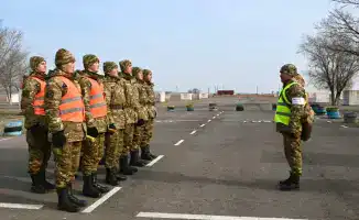 В Алматы стартовала подготовка военнослужащих в десантно-штурмовой бригаде