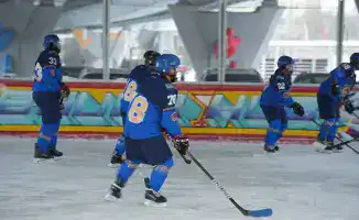 Международный хоккейный турнир: объединение спасателей Казахстана, Белоруссии и России через спорт