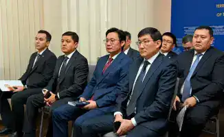 Городские сердца бьют в унисон: аким области выслушал жителей Семей