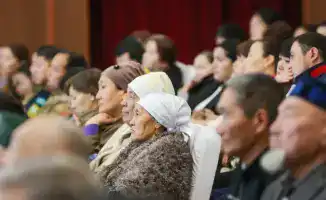 Встреча Ербола Карашукеева с жителями Сарысуского района: обсуждение социально-экономического развития региона