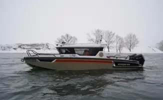 Современный катер для спасателей ВКО