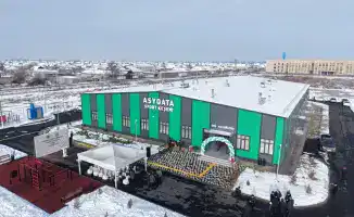 В Жетысайском районе открыт современный центр настольного тенниса для поддержки юных спортсменов