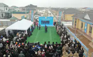 Ключи от счастья: 80 квартир для 40 семей!