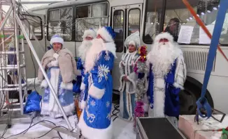 В Восточно-Казахстанской области стартует международный фестиваль 'Аяз ата, Ақшақар-2025' с участием более 120 пар Деда Мороза и Снегурочки