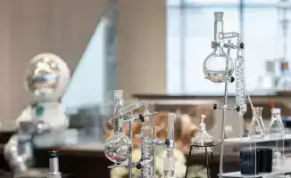 Партнерство с международными лабораториями: новый этап в развитии геологоразведки Казахстана к 2026 году