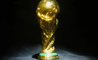 Жеребьёвка 2026: кто выйдет на футбольный трон?