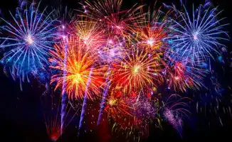 Новый год в Караганде: вечеринки под звёздным дождём и фейерверки счастья