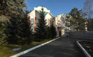 Роскошный дом акима СКО: общественное недовольство и вопросы о прозрачности власти