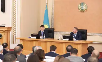 Маслихат Мангистау обсудил бюджетные инициативы на 2026–2028 годы для улучшения региона