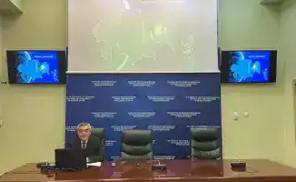 Тематика независимости: лекция о значении праздника в международном контексте