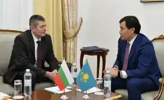 Заместитель министра иностранных дел РК принял копии верительных грамот от нового Посла Болгарии