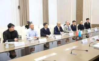 Аким Актюбинской области встречается с делегацией из провинции Шаньси для обсуждения шести инвестиционных проектов на 1,2 трлн тенге