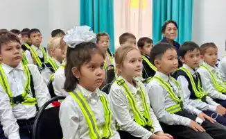 Проект безопасности школьников в Жетісу светоотражающие жилеты обучение ПДД