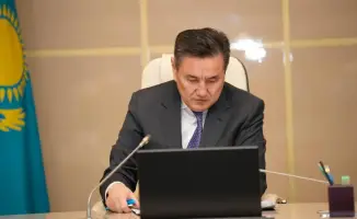 В Восточном Казахстане завершилось заседание комиссии по делам женщин, на котором обсудили демографическую ситуацию и рост разводов.