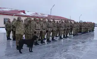 Собака Айқас служит в войсковой части 44813 и выполняет учебно-боевые задачи