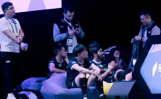 Kazakhstan Teams Advance to Playoffs at Games of the Future in Abu Dhabi