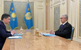 Токаев обсудил экономические реформы с премьером Бектеновым в Астане