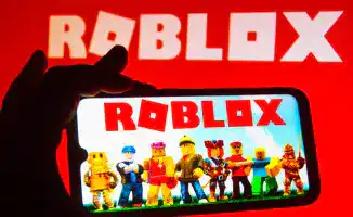 Экс-министр образования: “У моего сына кнопочный телефон“