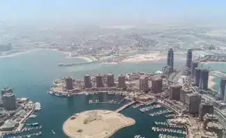 Казахстанцы теперь могут официально работать в Катаре: что важно знать