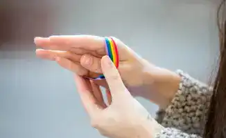 Минюст Казахстана разъяснил: запрет ЛГБТ-пропаганды не приведет к наказаниям для представителей движения