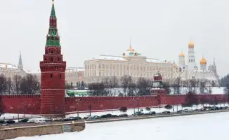 Россия рассматривает мирный план из 20 пунктов, предложенный США и Украиной, как 'отправную точку' для дальнейших переговоров, сообщает ряд СМИ. Власти России намерены добиваться изменений в этом плане.