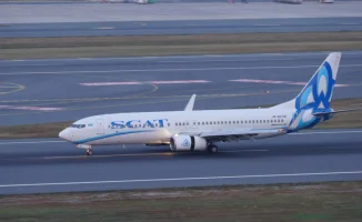 Самолет экстренно вернулся в Актобе: в авиакомпании назвали причину