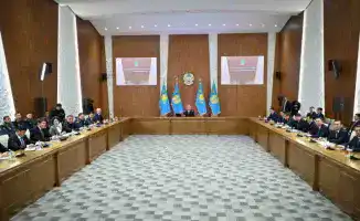 Токаев: Казахстан вступает в судьбоносный этап реформ, акцент на реальные дела для граждан