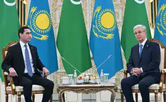 Токаев в Ашхабаде: укрепление мира и доверия в Центральной Азии